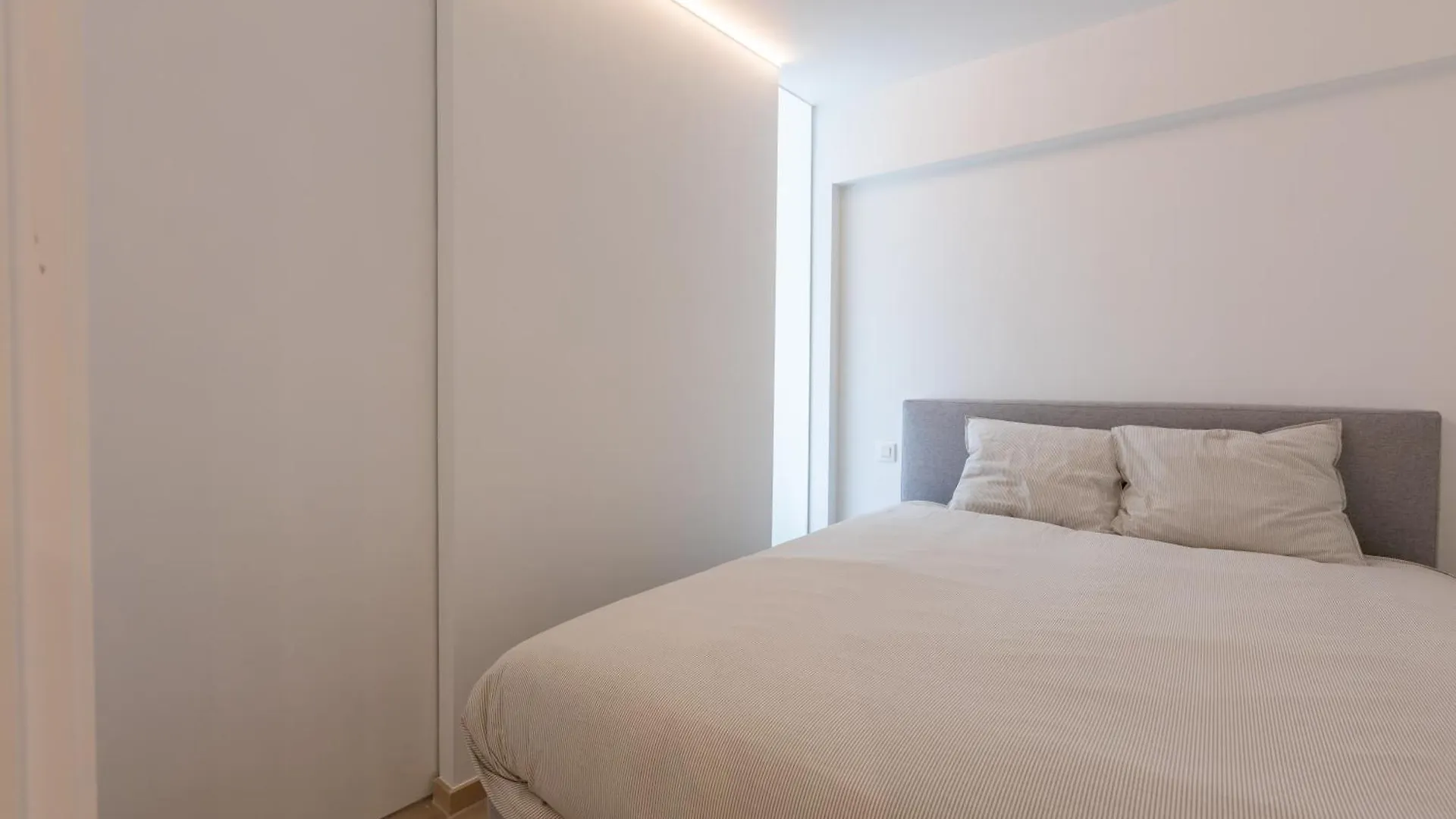 Maison Anna By Exclusive-Stays Oostende 0*,